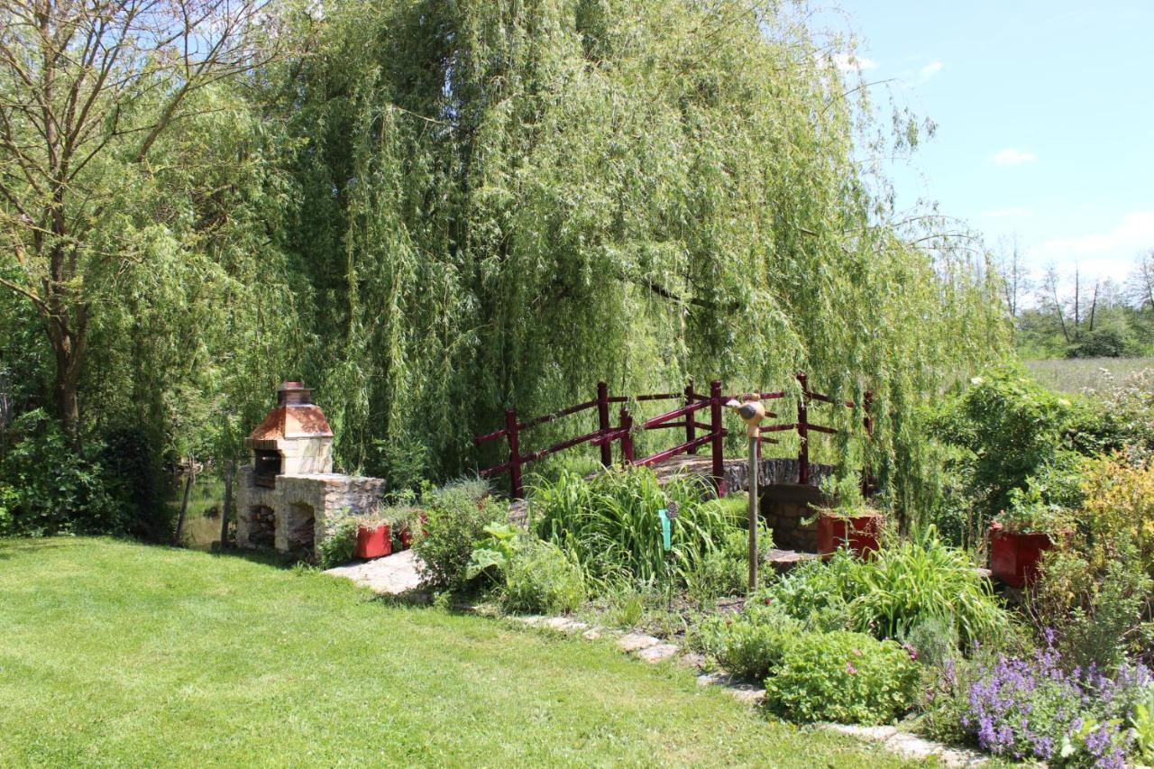 Chambres D'Hotes De La Forge Betz-le-Chateau Bagian luar foto